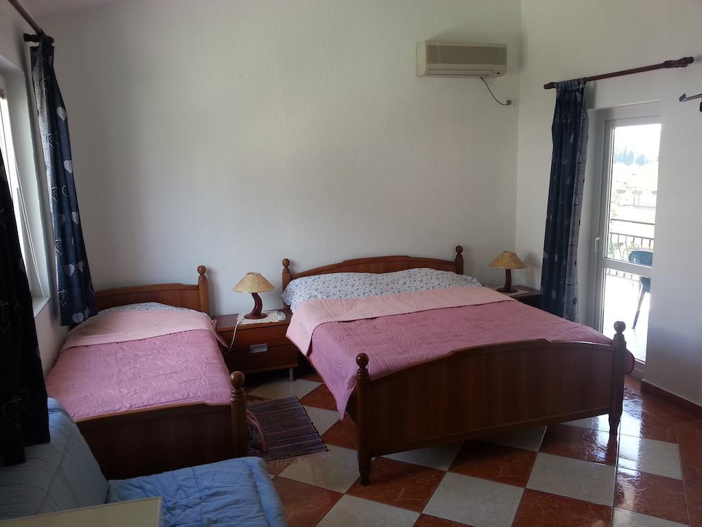 Apartments Stevo Nikocevic Bar Quarto foto