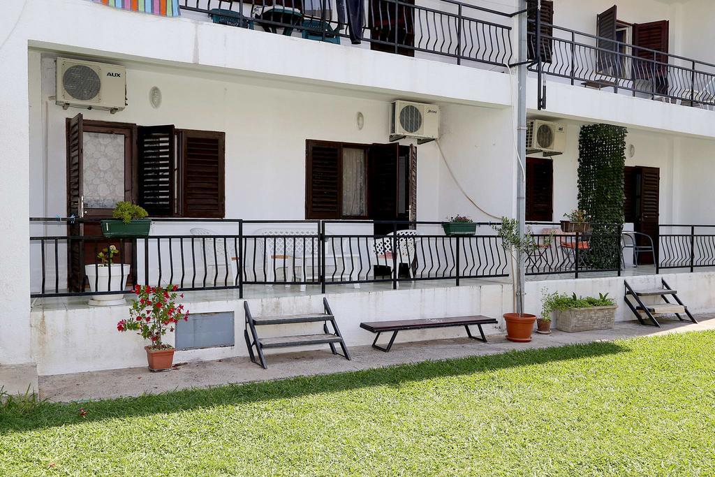 Apartments Stevo Nikocevic Bar Exterior foto